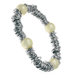 Click to view Pearl Bracelets