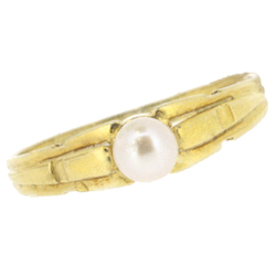 Click to view Pearl Rings