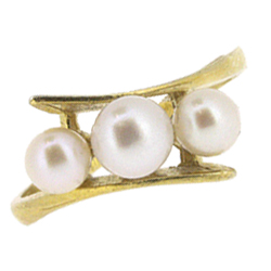 Click to view Pearl Rings