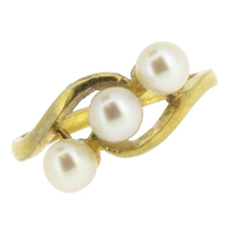 Click to view Pearl Rings