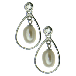 Click to view Pearl Earrings